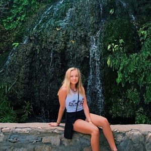 Meet your Posher, Jamie